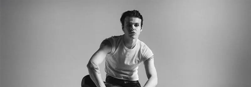listing YUNGBLUD w/ Sawyer Hill