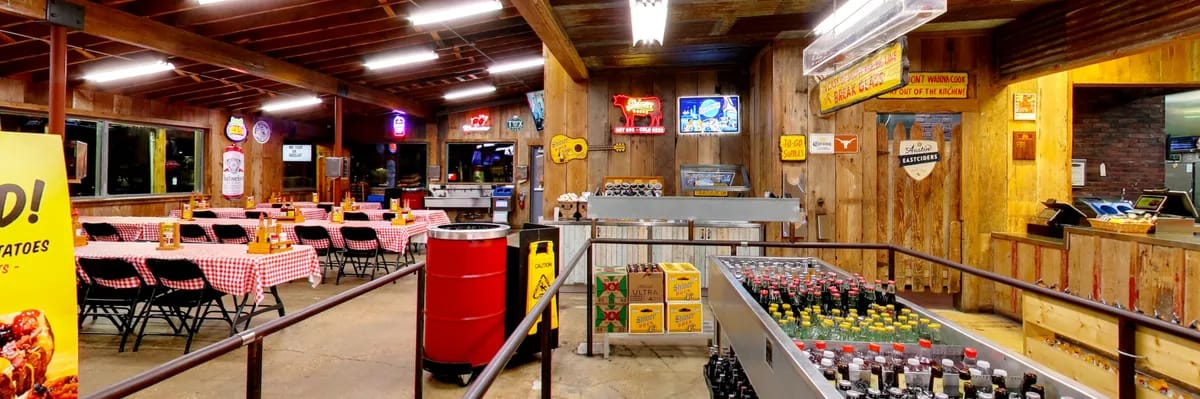Rudy's "Country Store" and Bar-B-Q image