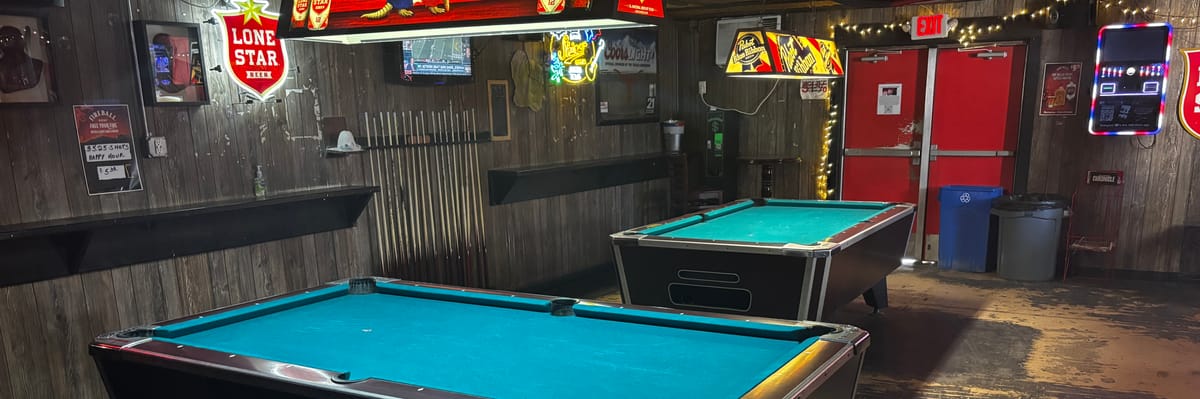 The 04 Lounge image