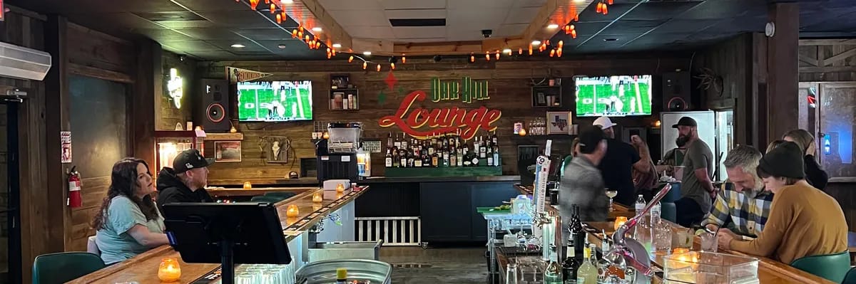 Oak Hill Lounge image