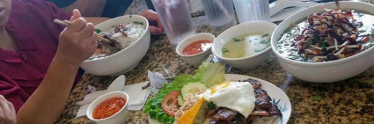 Pho Dan image