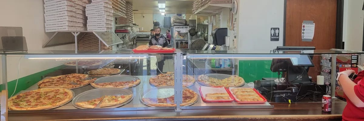 Yaghi's Pizzeria image