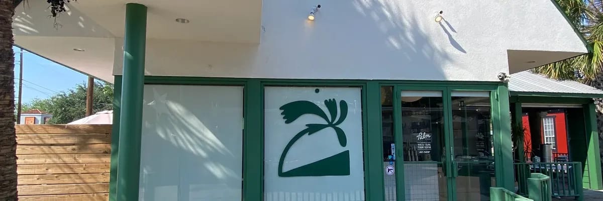 Palm Pizza image