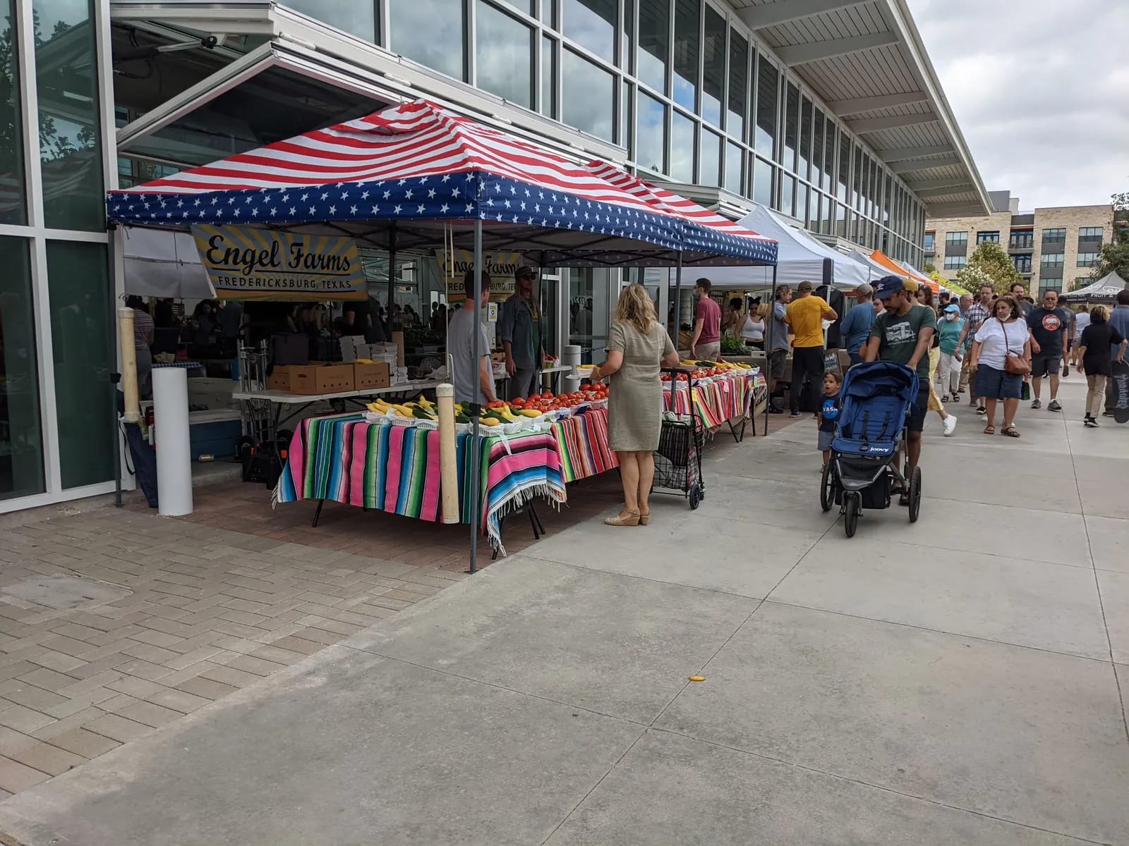 Texas Farmers' Market - Mueller image
