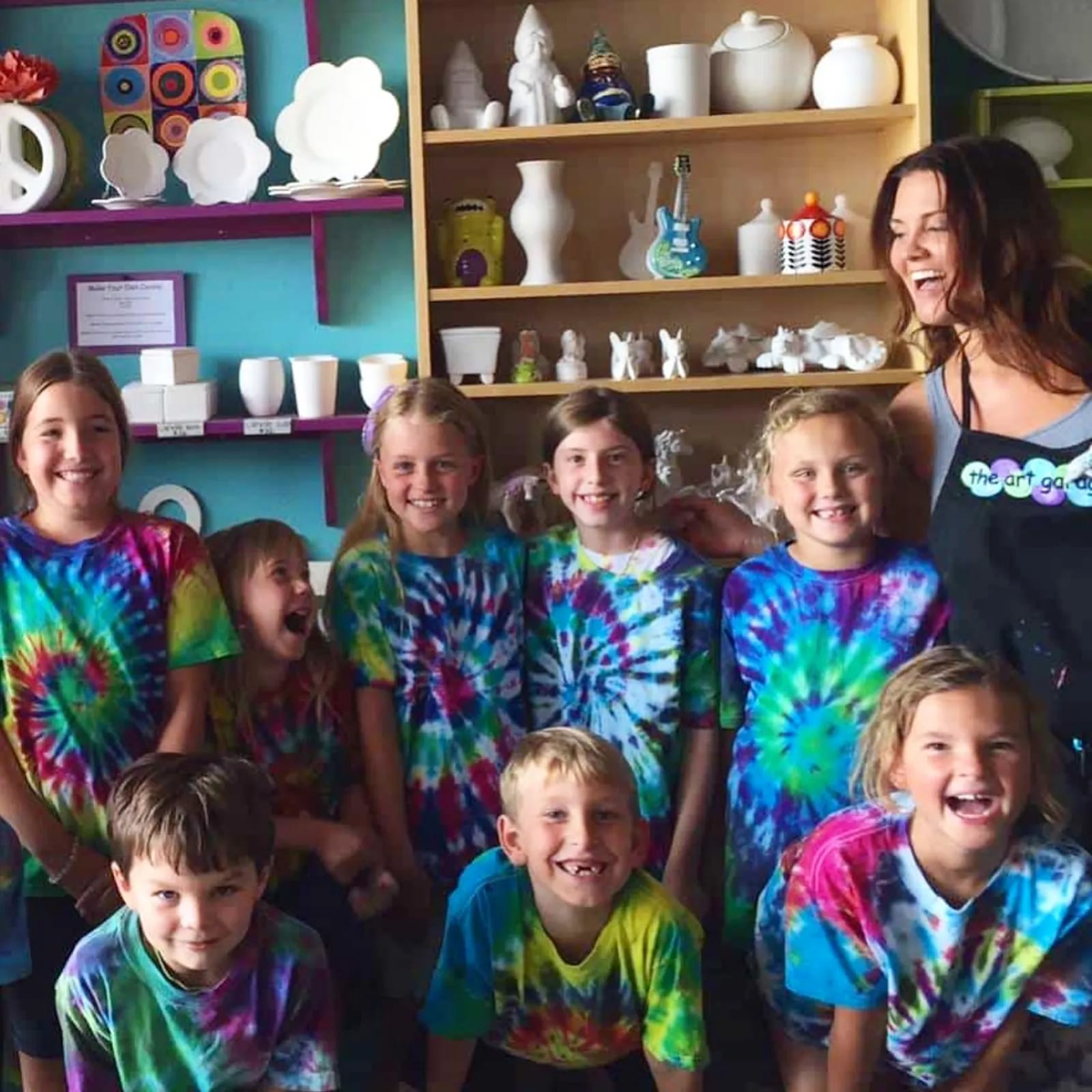 Paint with Puppies! at Oak Hill image