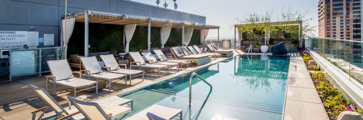 Azul Rooftop image